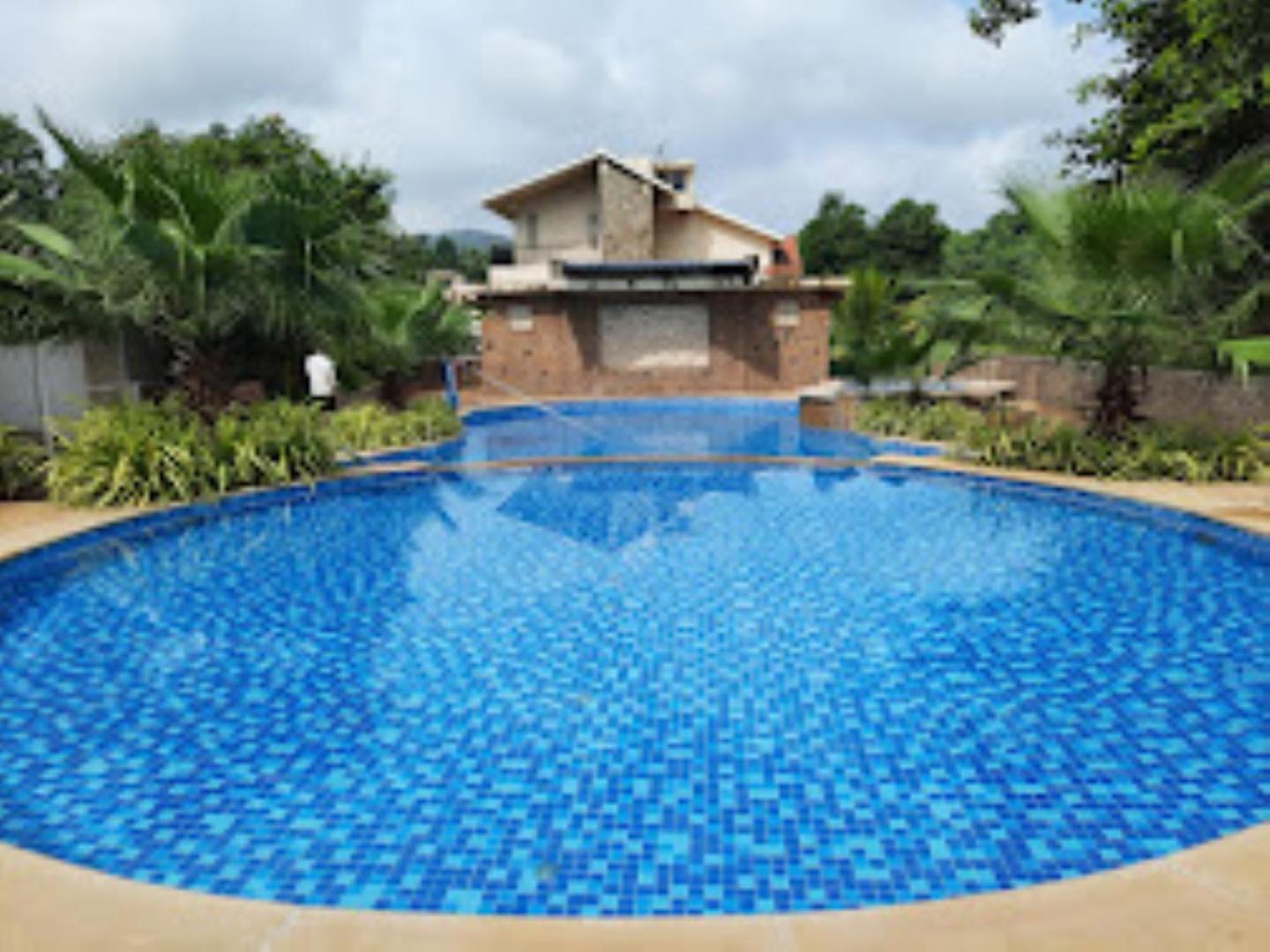 Wood Stock Acres Villa Resort Thane Eksteriør billede